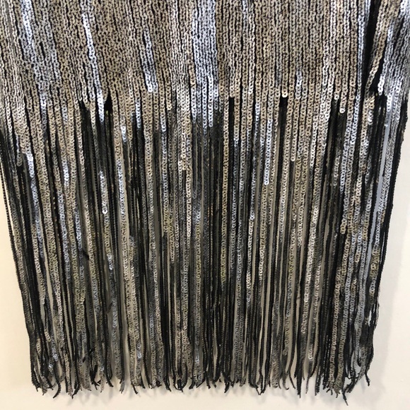 NEW! Nanette Lepore "Psychedelic" metallic sequin top with fringe hem - Picture 5 of 9